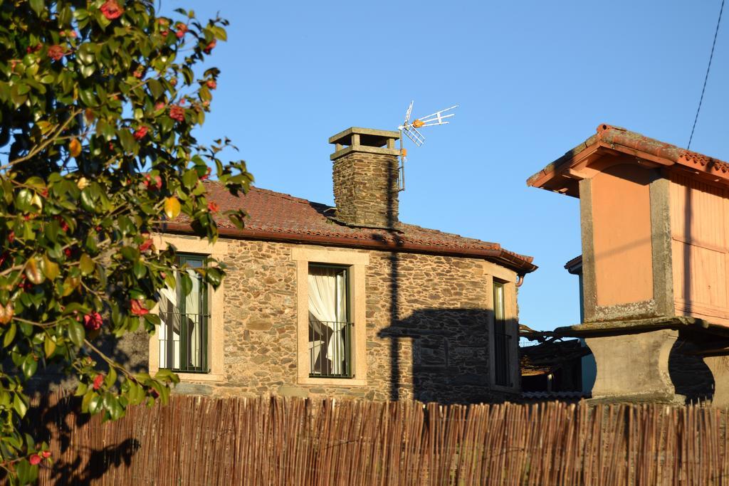 Vila Peregrina Castaneda  Zewnętrze zdjęcie